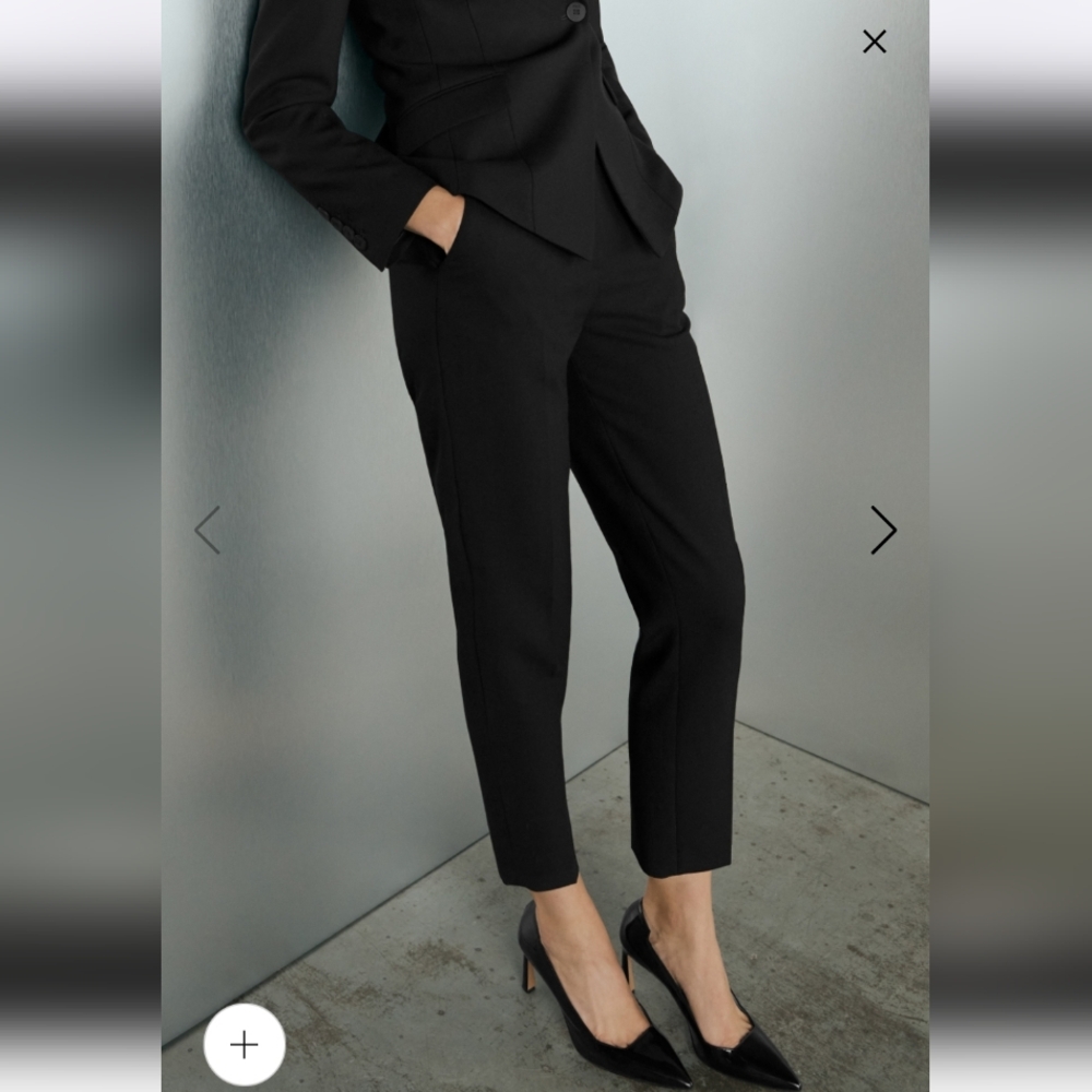 The Fold Ultimate Wool Slim-Leg Trousers Black
